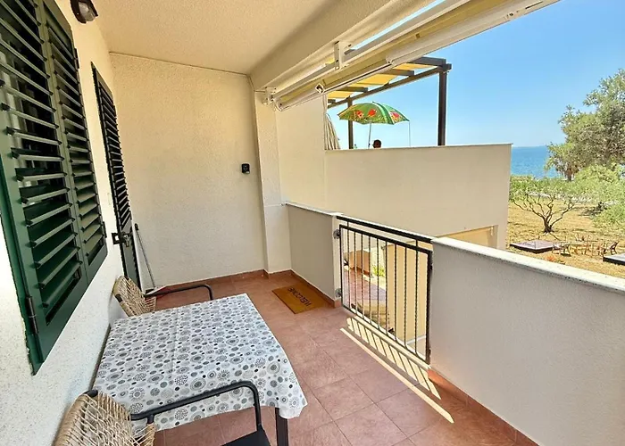 L&l Apartament *