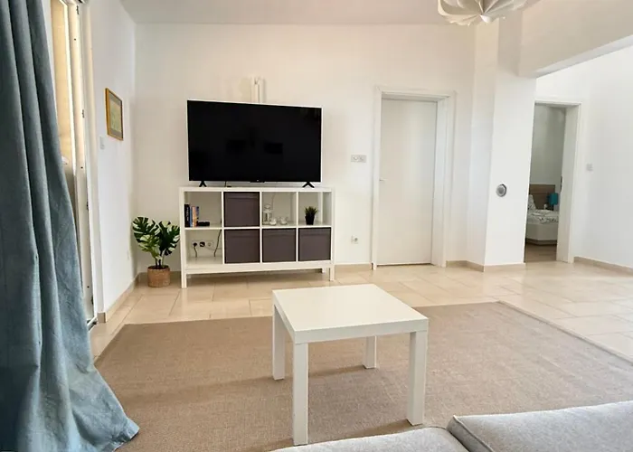 L&l Apartament *