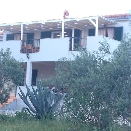 L&l Apartment Vir