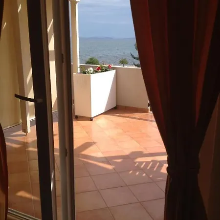 L&l Apartment Vir